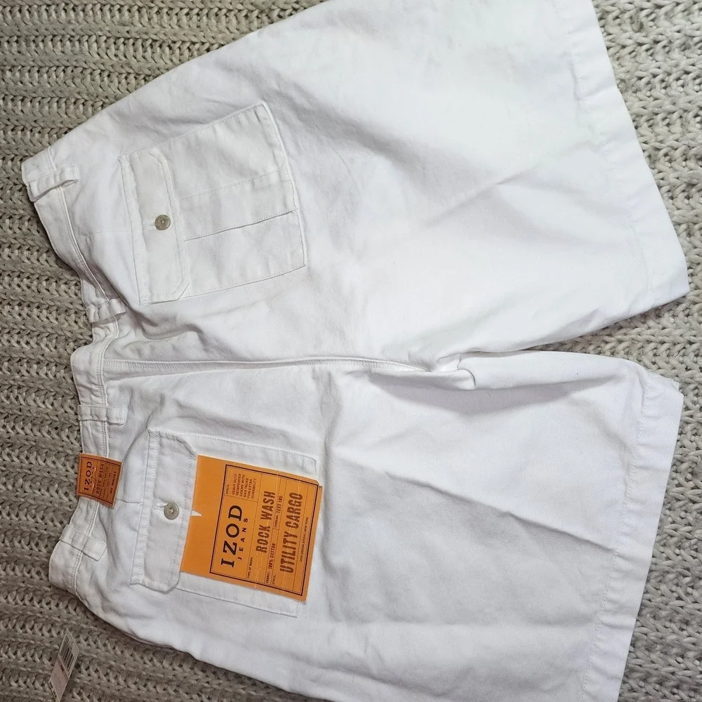 NWT Men's IZOD Utility Cargo Shorts 9